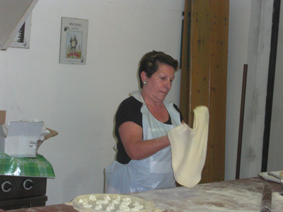 Descrizione: Descrizione: Descrizione: Descrizione: Descrizione: D:\backup disco E\05_LA_TORRE_SITO\archivio\corso_cucina\focaccia_file\image001.jpg